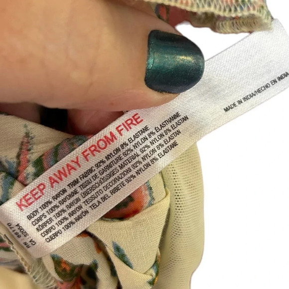 Free People Women's Call Me Later Bodysuit Floral in White Size Small - Picture 11 of 16